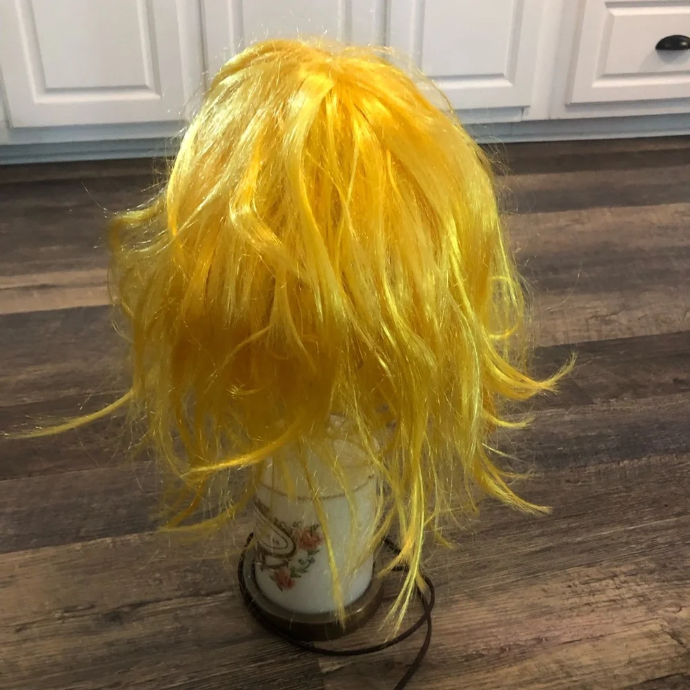 Yellow Wig with bangs Great for Halloween